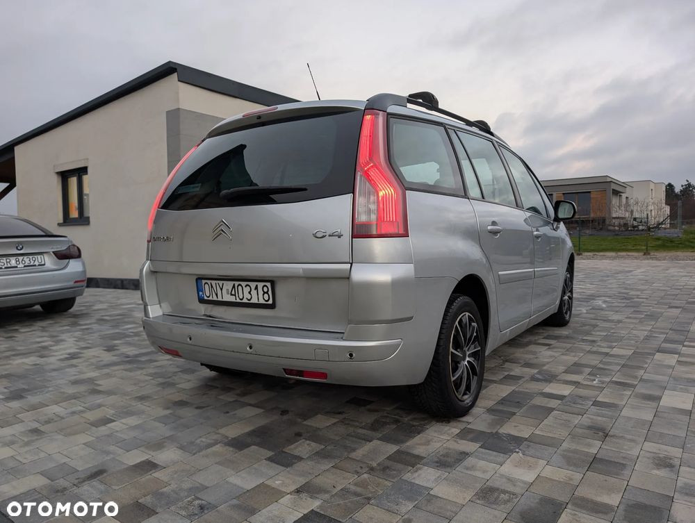 Citroën C4 Picasso 1.8i Impress - 10