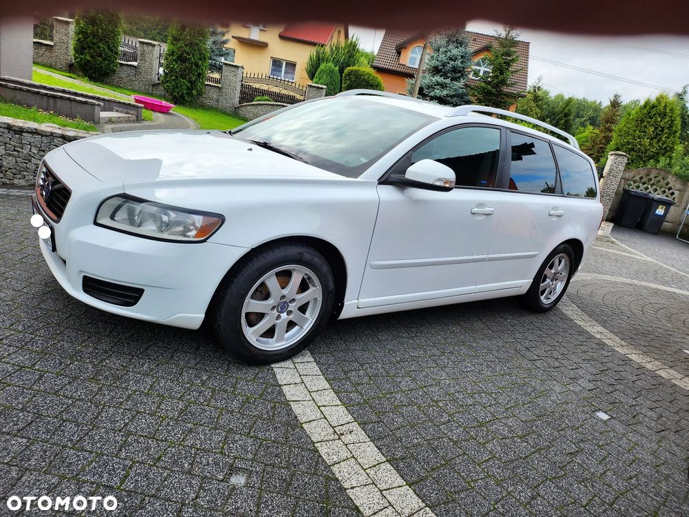 Volvo V50 - 2