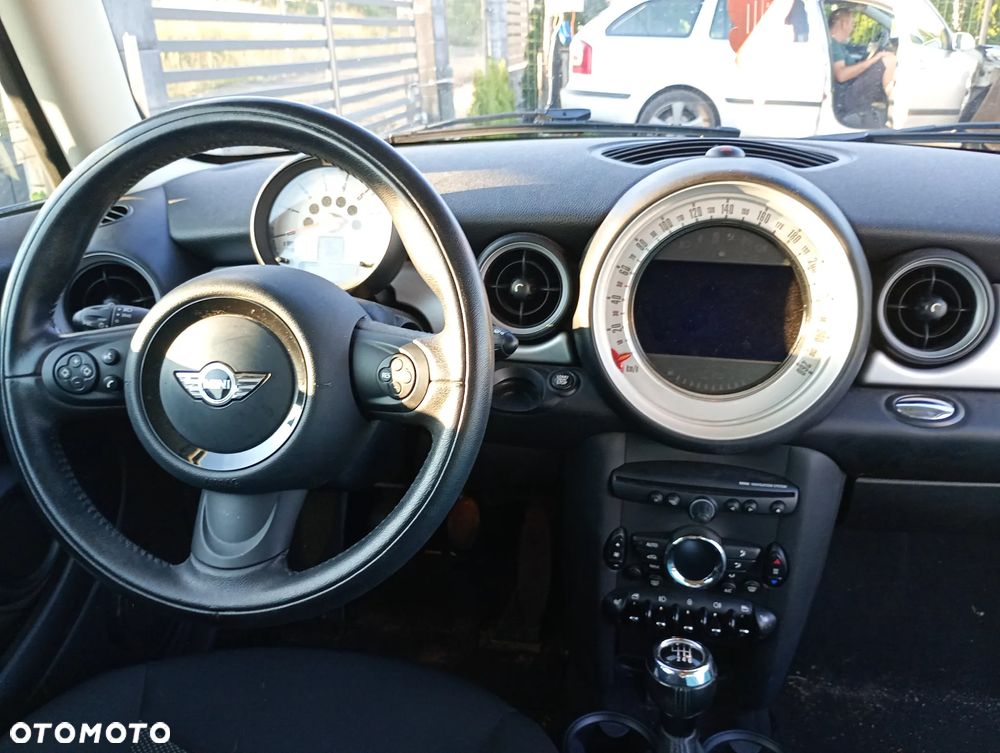 MINI Clubman Cooper D - 9