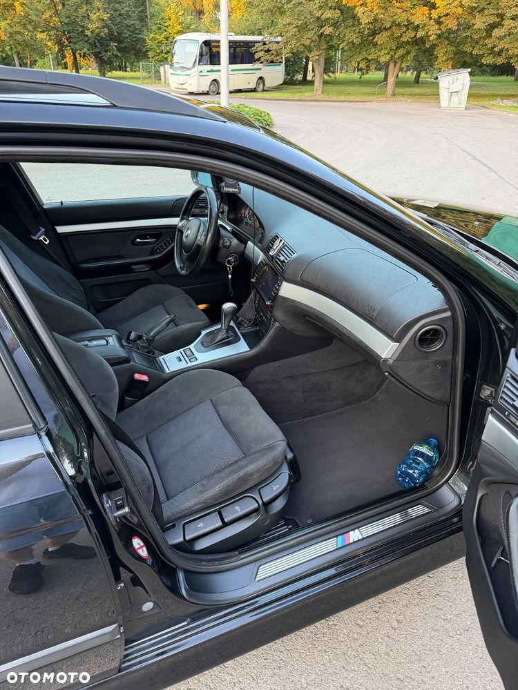 BMW Seria 5 - 21