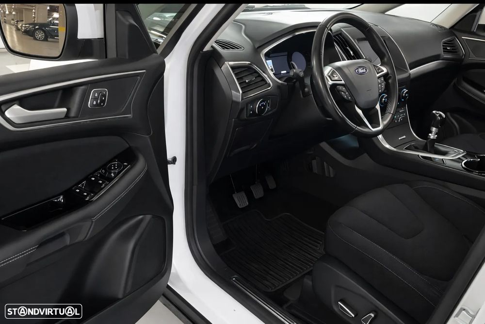 Ford S-Max 2.0 TDCi Titanium - 5