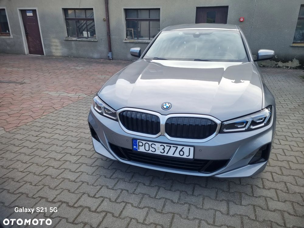 BMW Seria 3 318i - 7