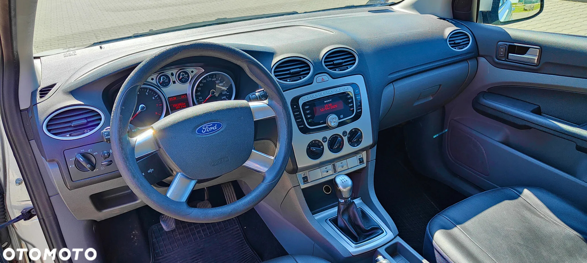 Ford Focus - 13