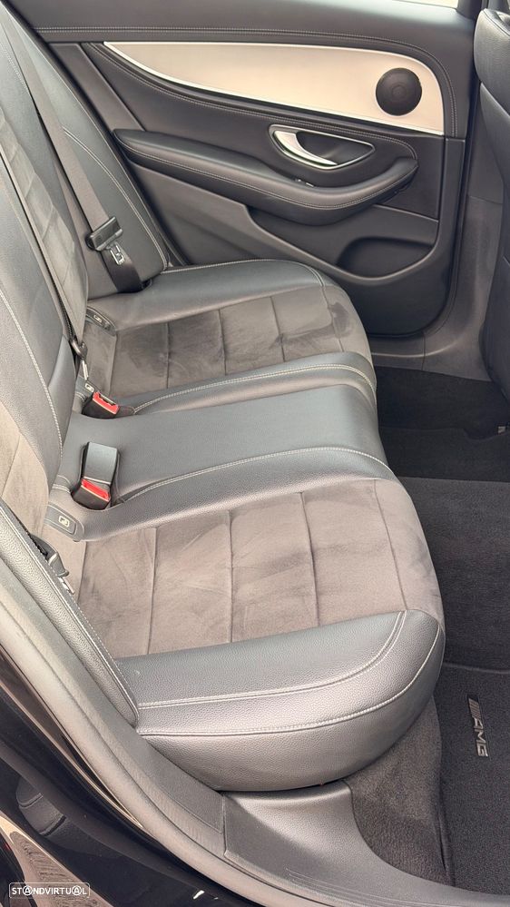 Mercedes-Benz E 220 d AMG Line - 19