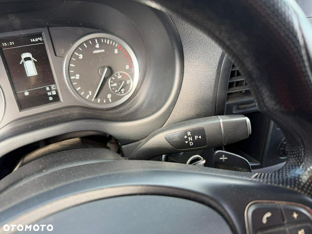 Mercedes-Benz Vito - 18