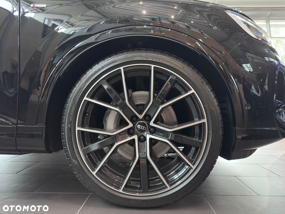 Audi Q7 - 8