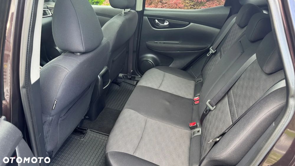Nissan Qashqai 1.2 DIG-T N-Connecta - 10