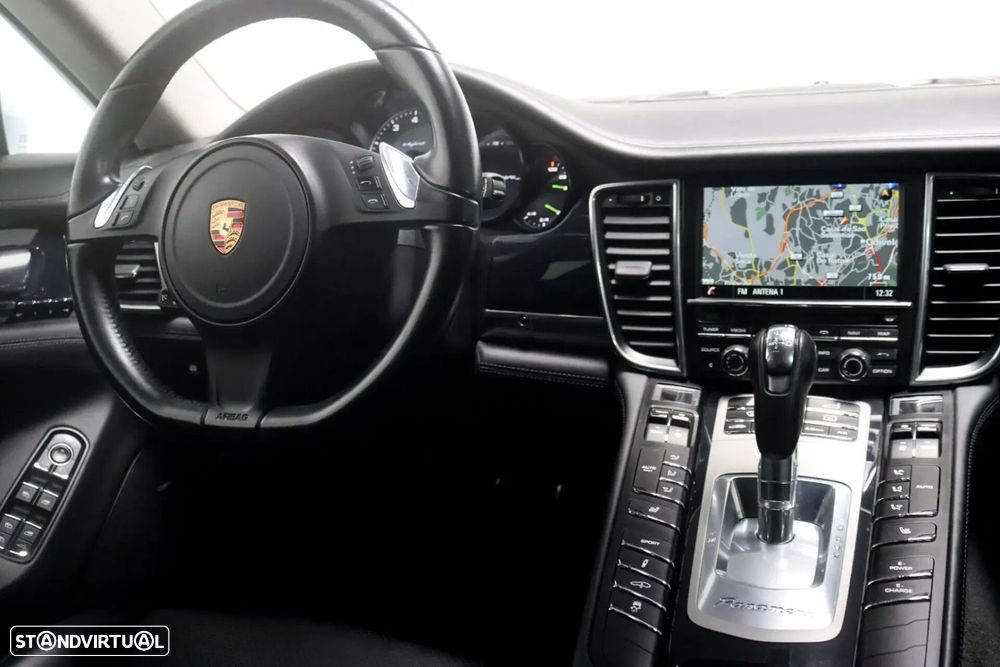 Porsche Panamera S Hybrid - 22