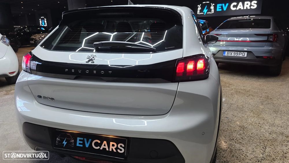 Peugeot e-208 50 kWh Active Pack - 2