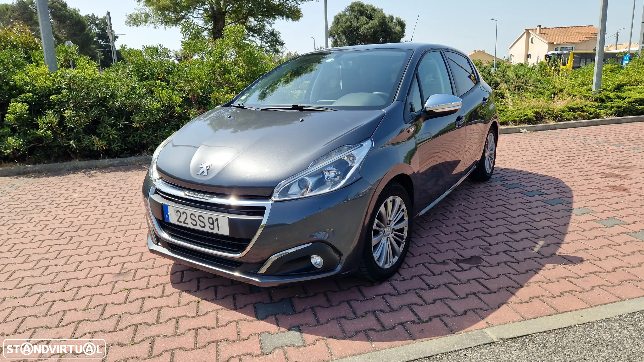 Peugeot 208 1.2 PureTech Style - 22