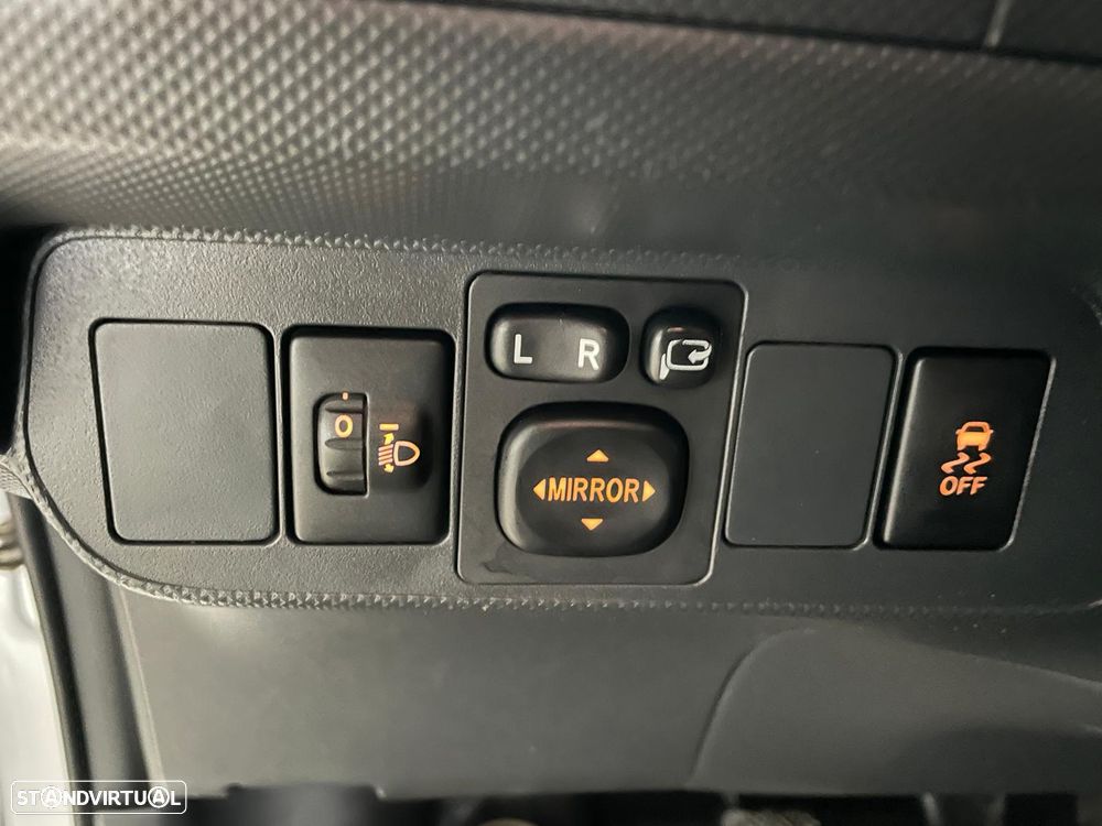 Toyota Auris 1.4 D-4D Cool - 15