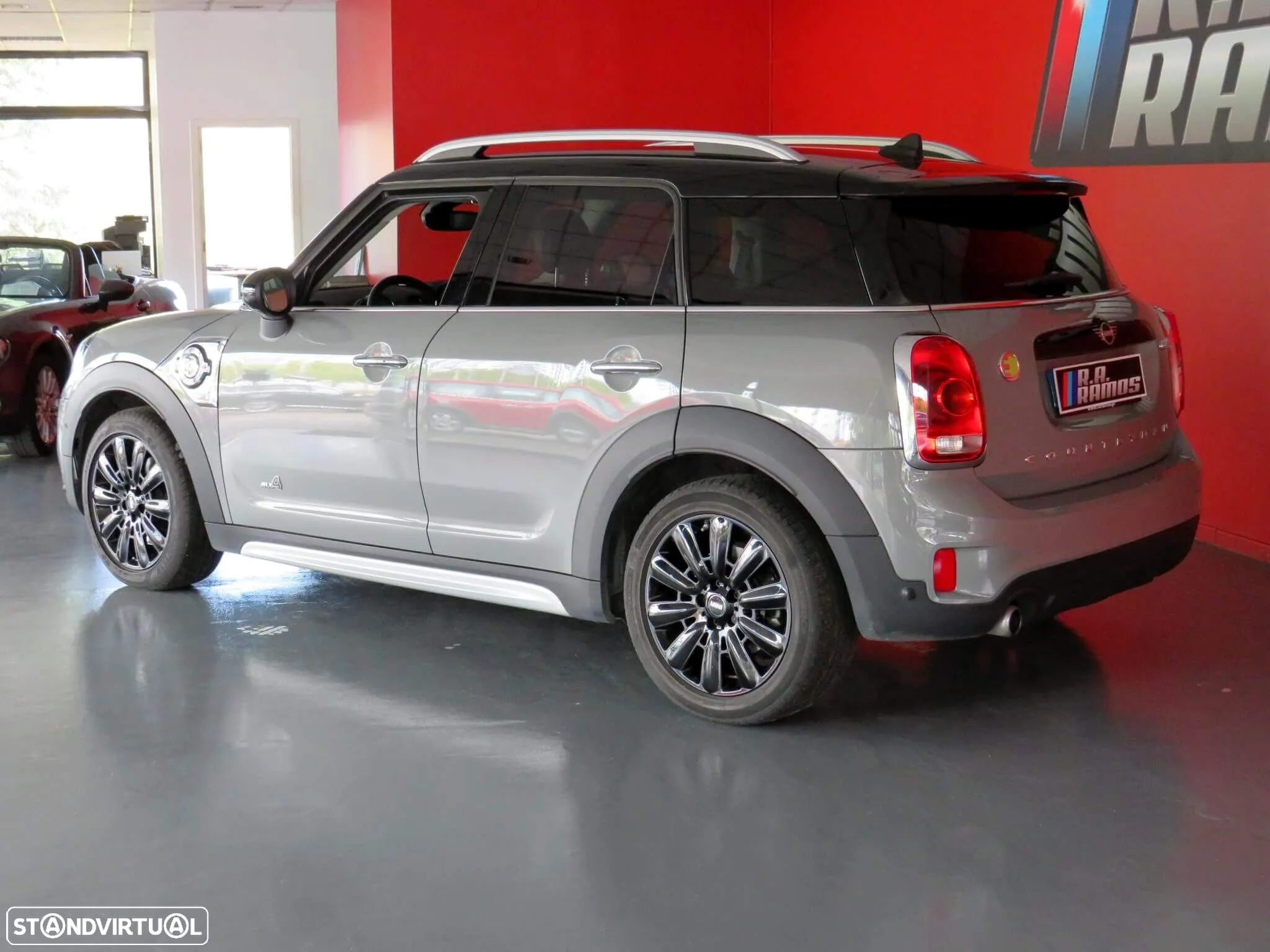 MINI Countryman Cooper SE ALL4 Auto - 8
