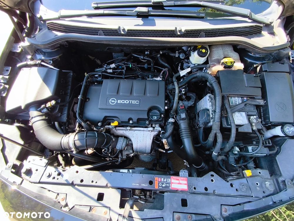 Opel Astra 1.4 T Sport - 20