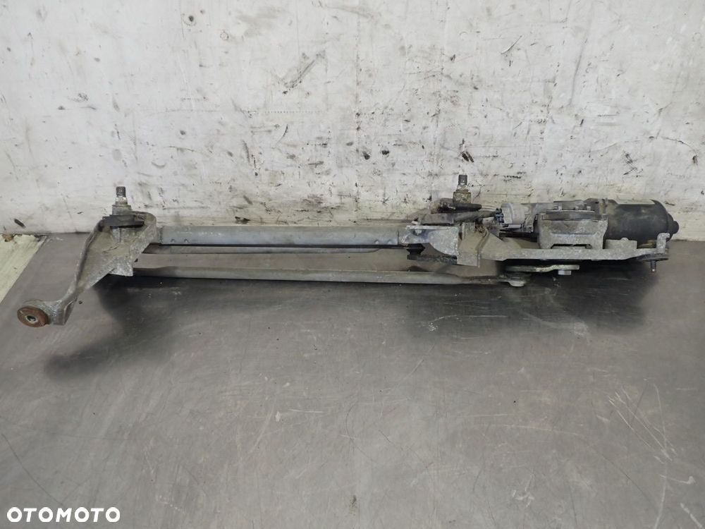 MECHANIZM WYCIERACZEK PRZÓD MITSUBISHI COLT VI Z30 - 2
