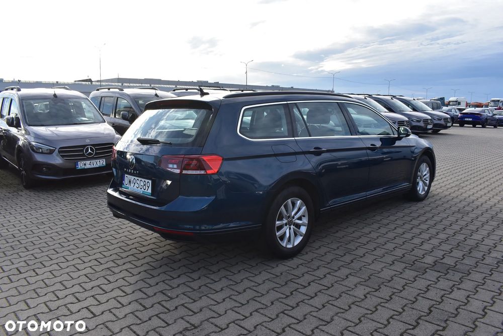 Volkswagen Passat 2.0 TDI EVO Business DSG - 6