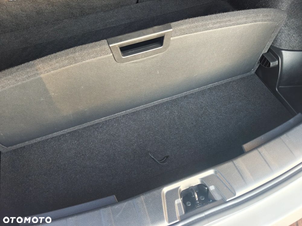 Nissan Qashqai 1.6 DIG-T N-Connecta - 30