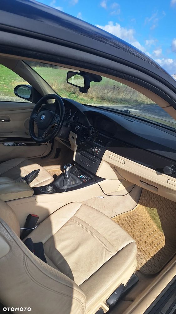 BMW Seria 3 320d - 6