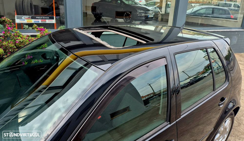 VW Golf 1.9 TDi 25 Anos - 16