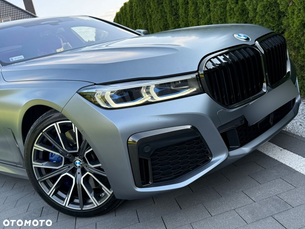 BMW Seria 7 740d xDrive sport - 22