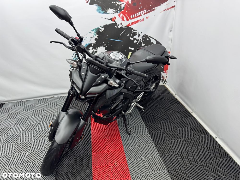 Yamaha MT - 36