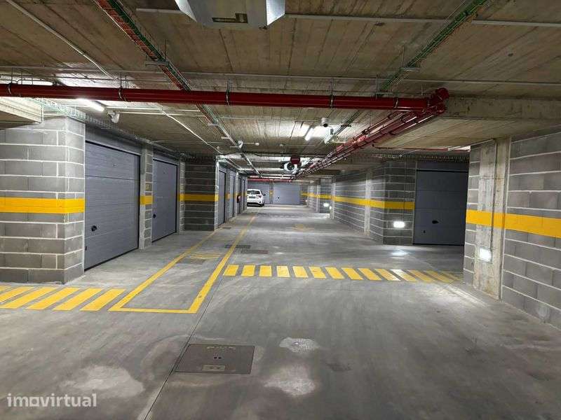 Garagem Box 20m2 - Condomínio Fechado com Máxima Segurança - Grande imagem: 4/6