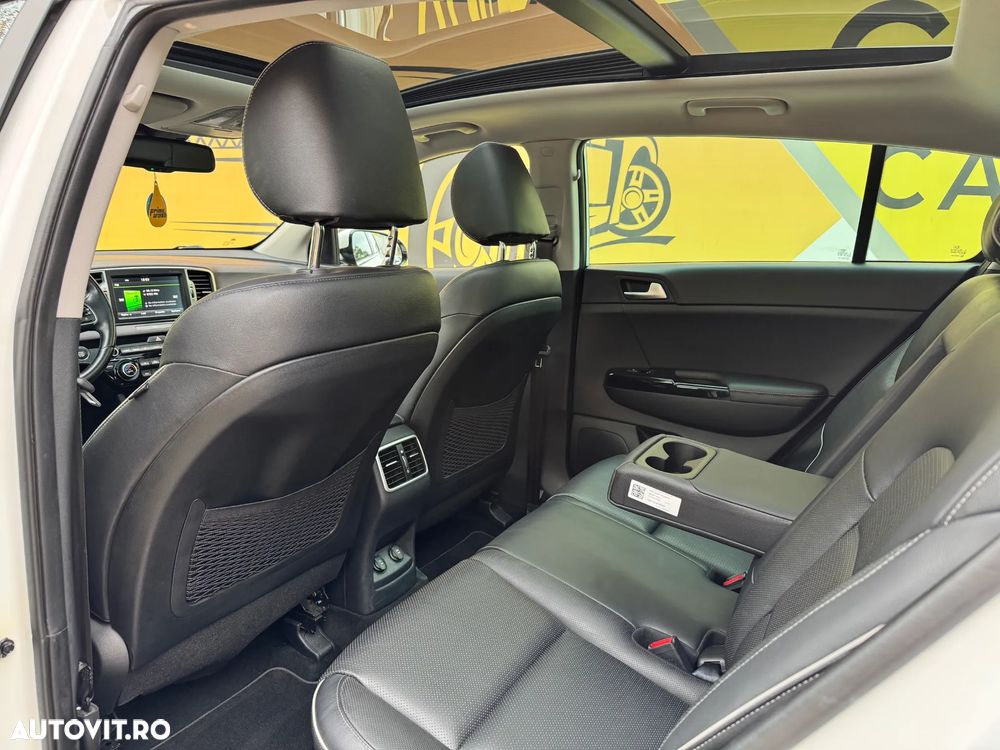 Kia Sportage 2,0 CRDI AWD Aut. Platinum - 6