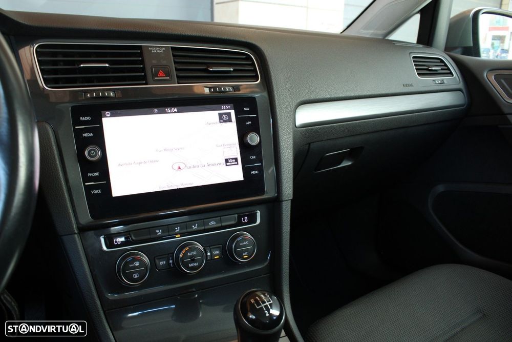 VW Golf Variant 1.6 TDi Highline - 19