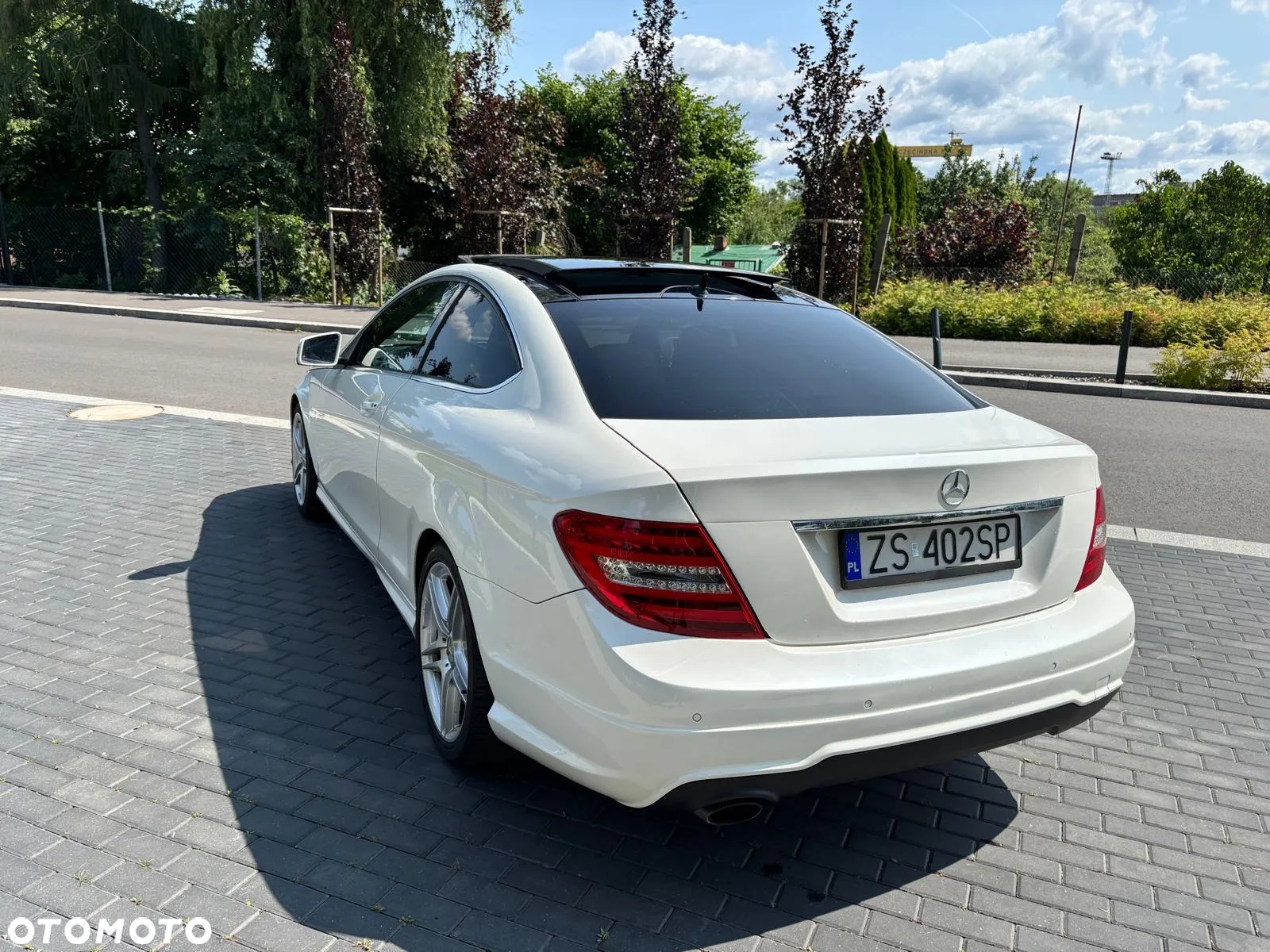 Mercedes-Benz Klasa C 250 Coupe BlueEFFICIENCY 7G-TRONIC Edition 1 - 10