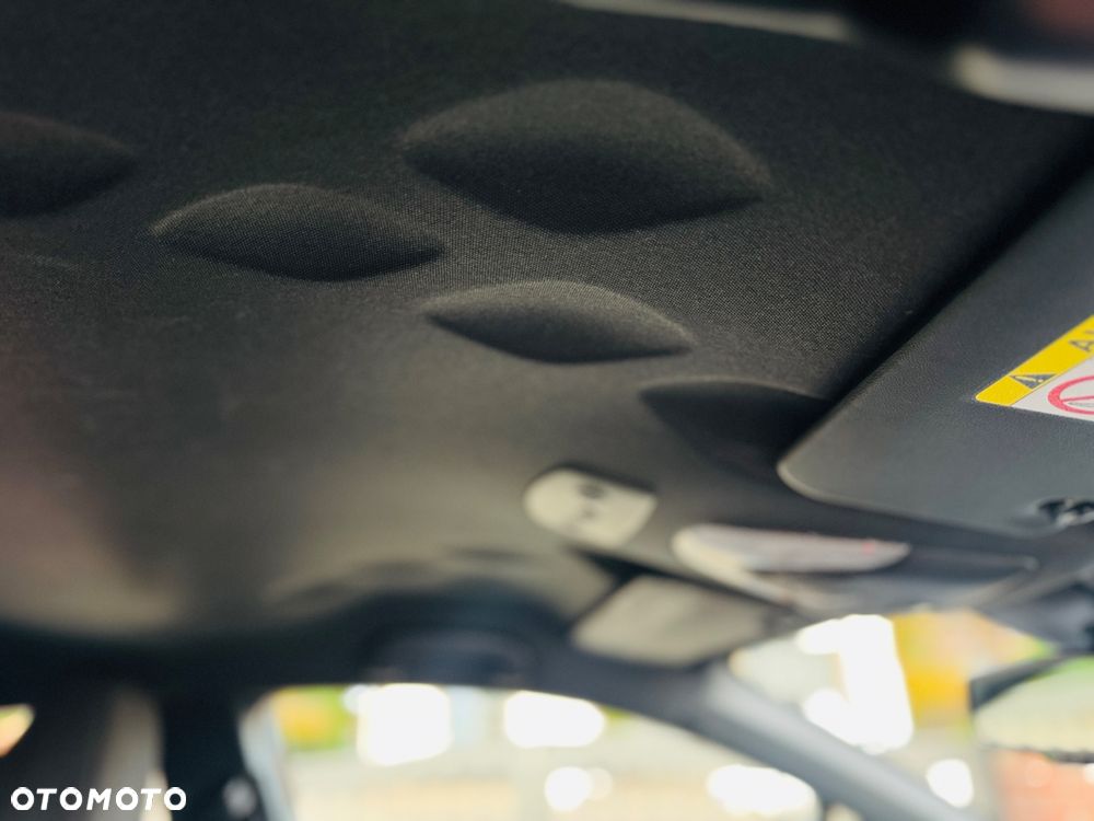 Toyota C-HR 1.8 Hybrid Dynamic - 11