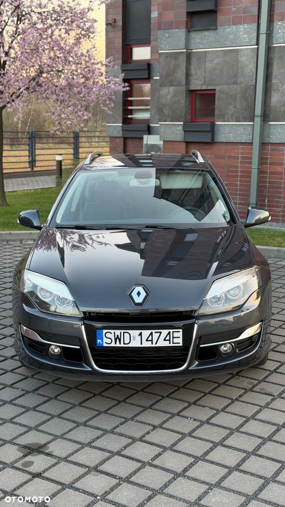 Renault Laguna 2.0 dCi Tech Run - 16