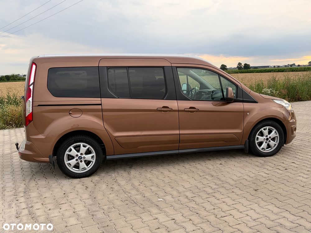Ford Transit Connect - 16