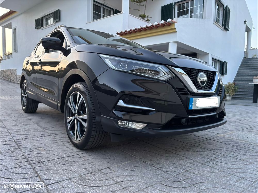 Nissan Qashqai 1.3 DIG-T N-Connecta J18 - 1