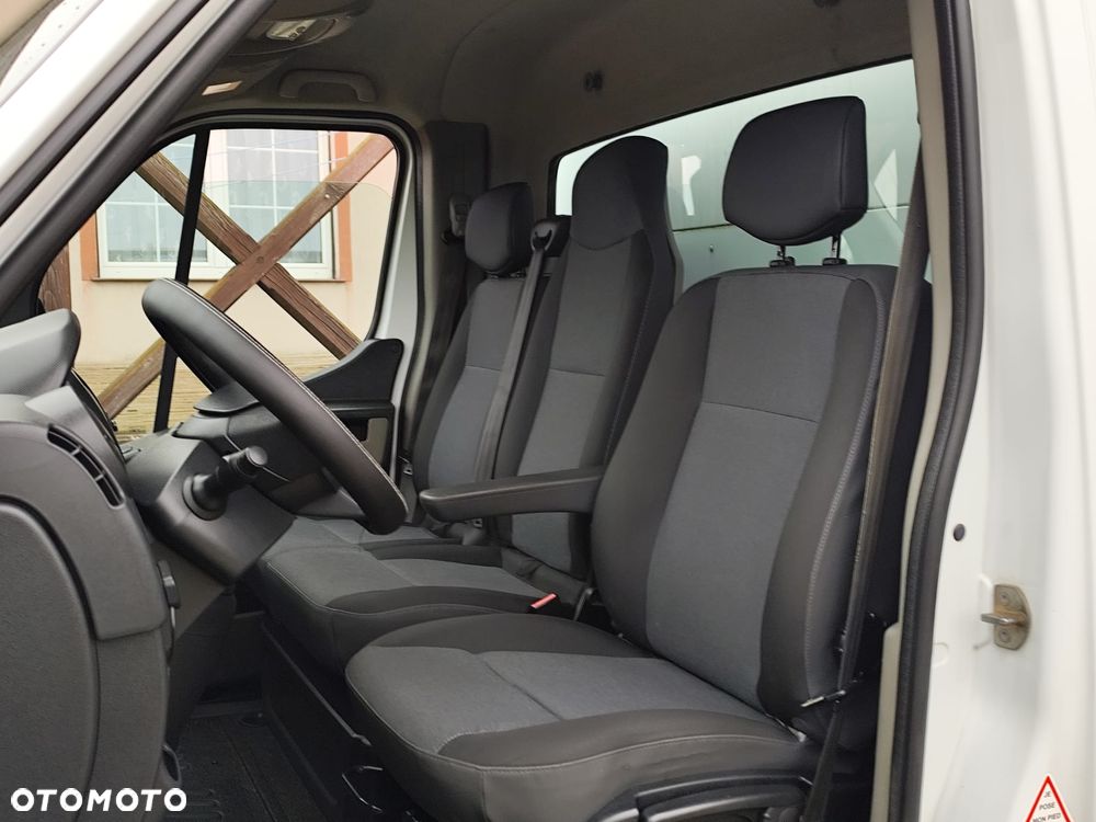 Renault Master 2.3dCi 145 - 11