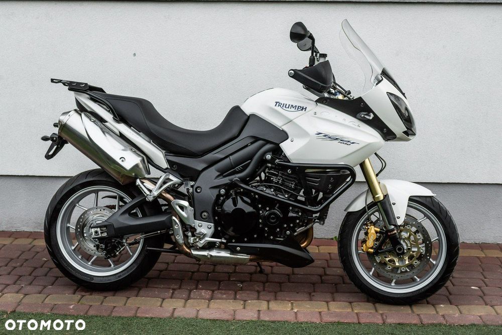 Triumph Tiger - 2