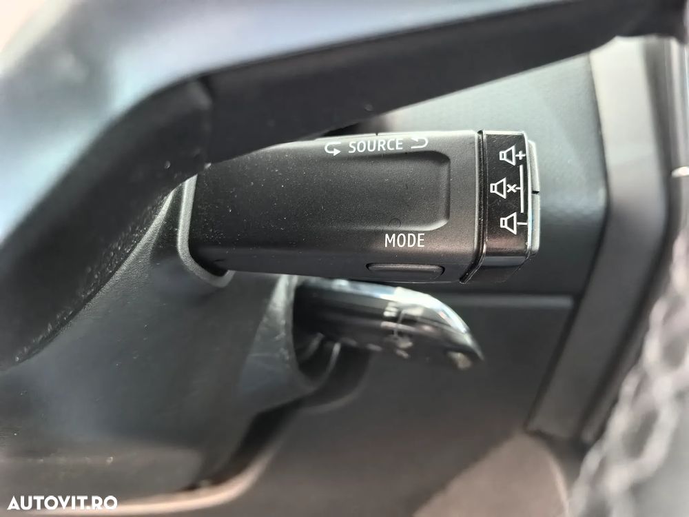 Renault Clio V full hybrid 145 Techno - 19