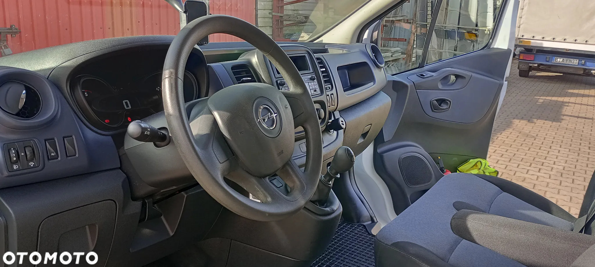 Opel Vivaro-B - 5