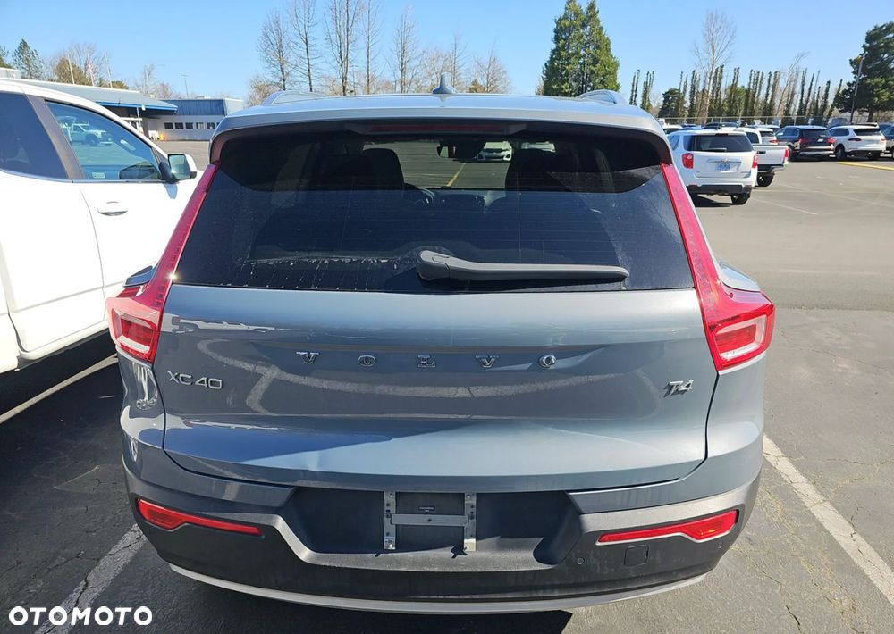 Volvo XC 40 T4 Momentum - 5