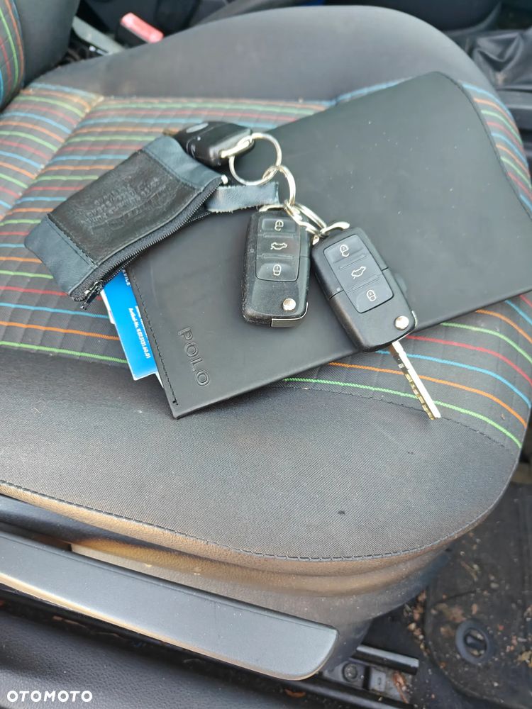 Volkswagen Polo 1.2 Comfortline - 16