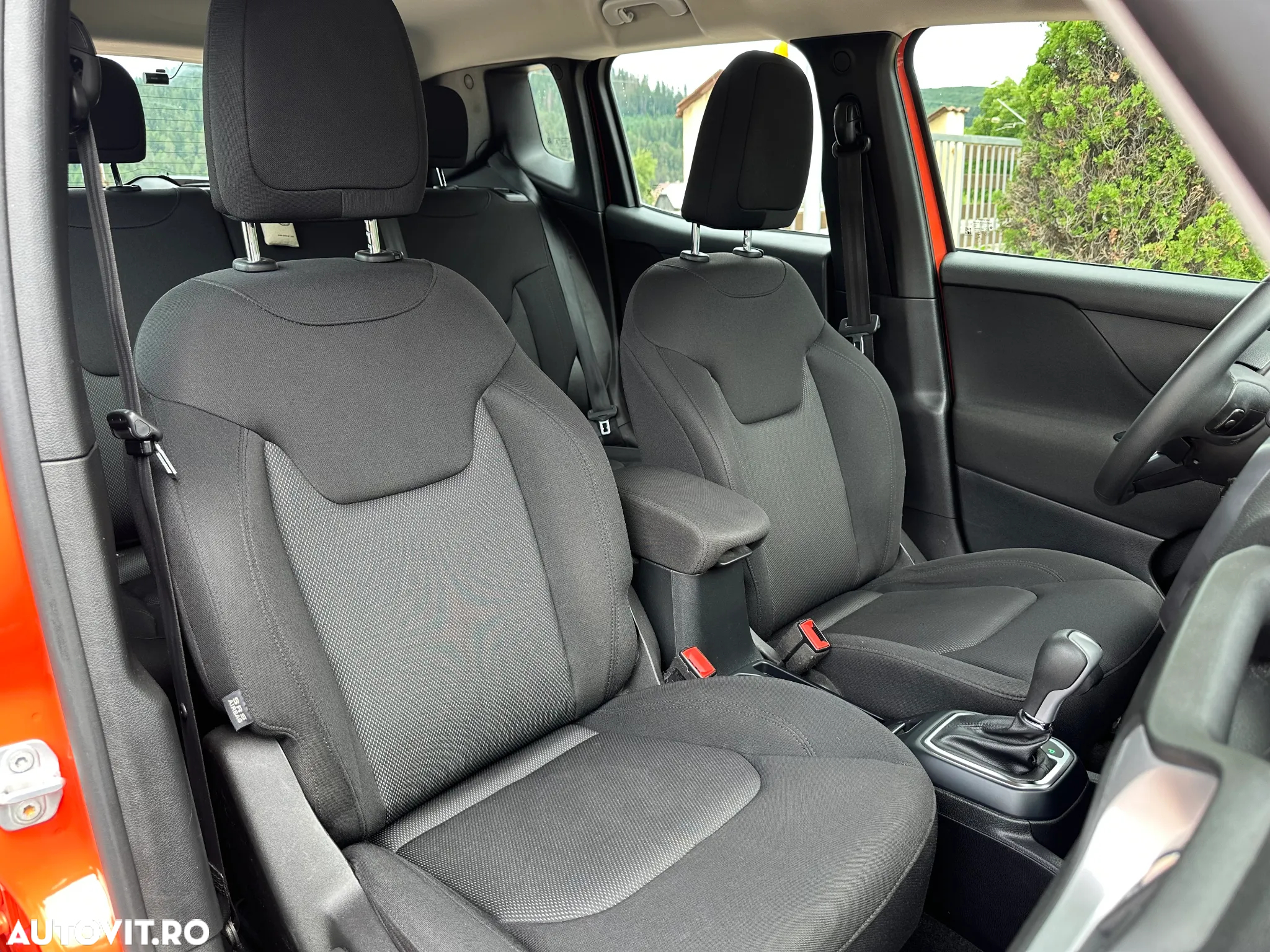 Jeep Renegade 1.3 T-GDI Automatik Longitude - 25