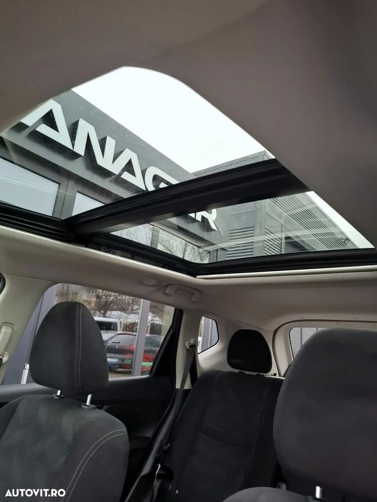 Nissan X-Trail 1.6 dCi ALL-MODE 4x4i N-Connecta - 12