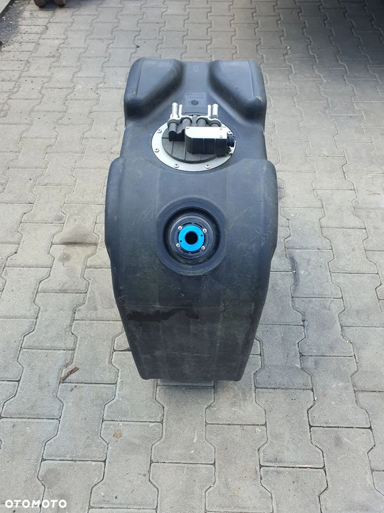Zbiornik Adblue Scania R Euro 5 1740107, 1777459 - 1