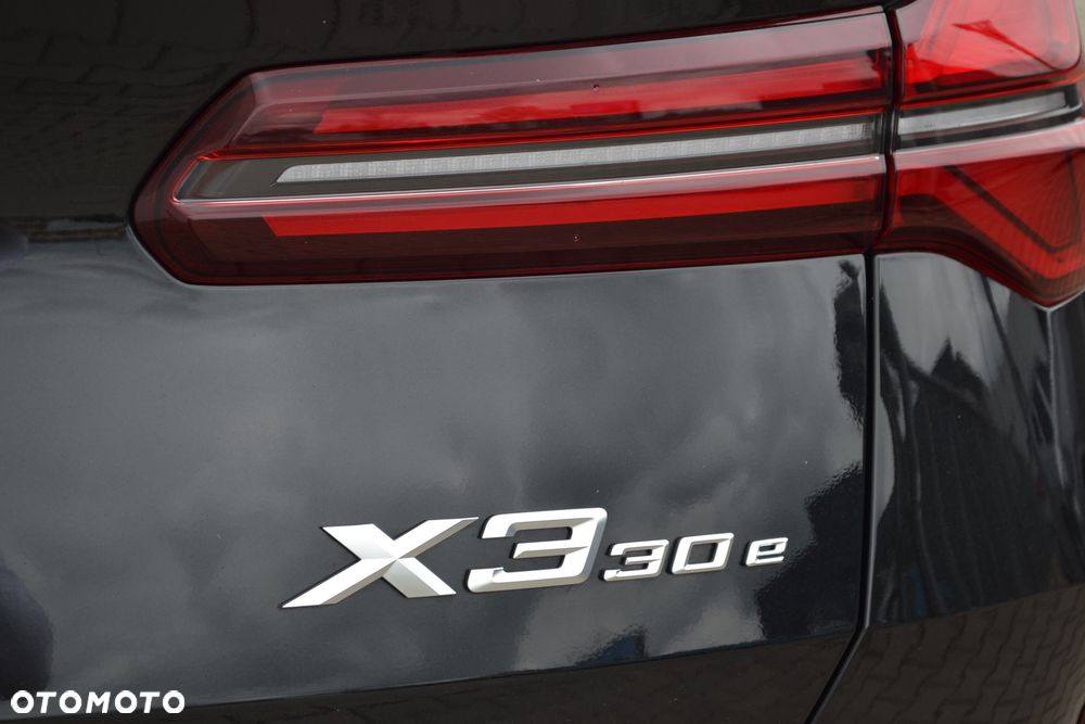 BMW X3 xDrive30e PHEV - 7