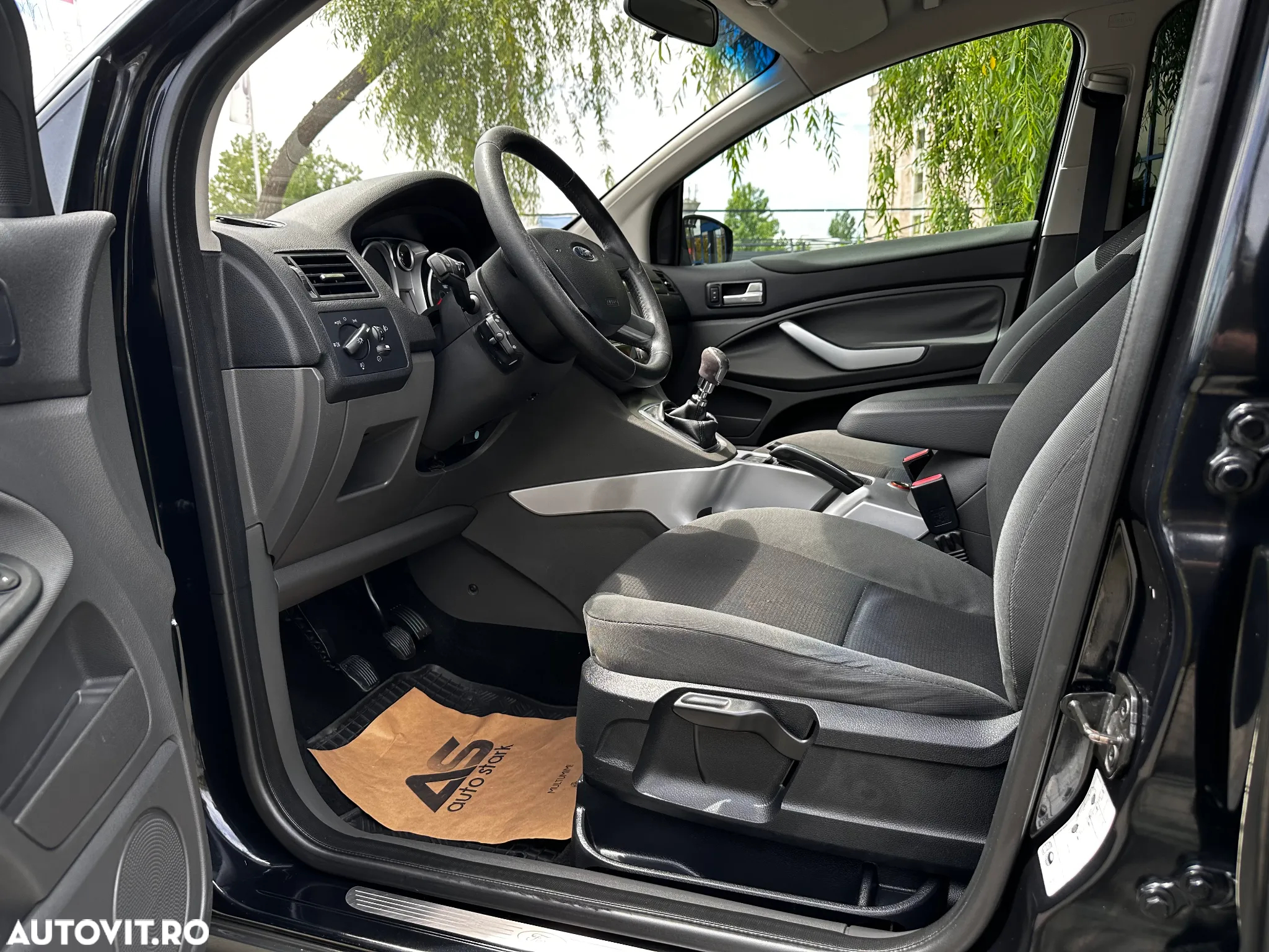 Ford Kuga 2.0 TDCi 2WD Trend - 17
