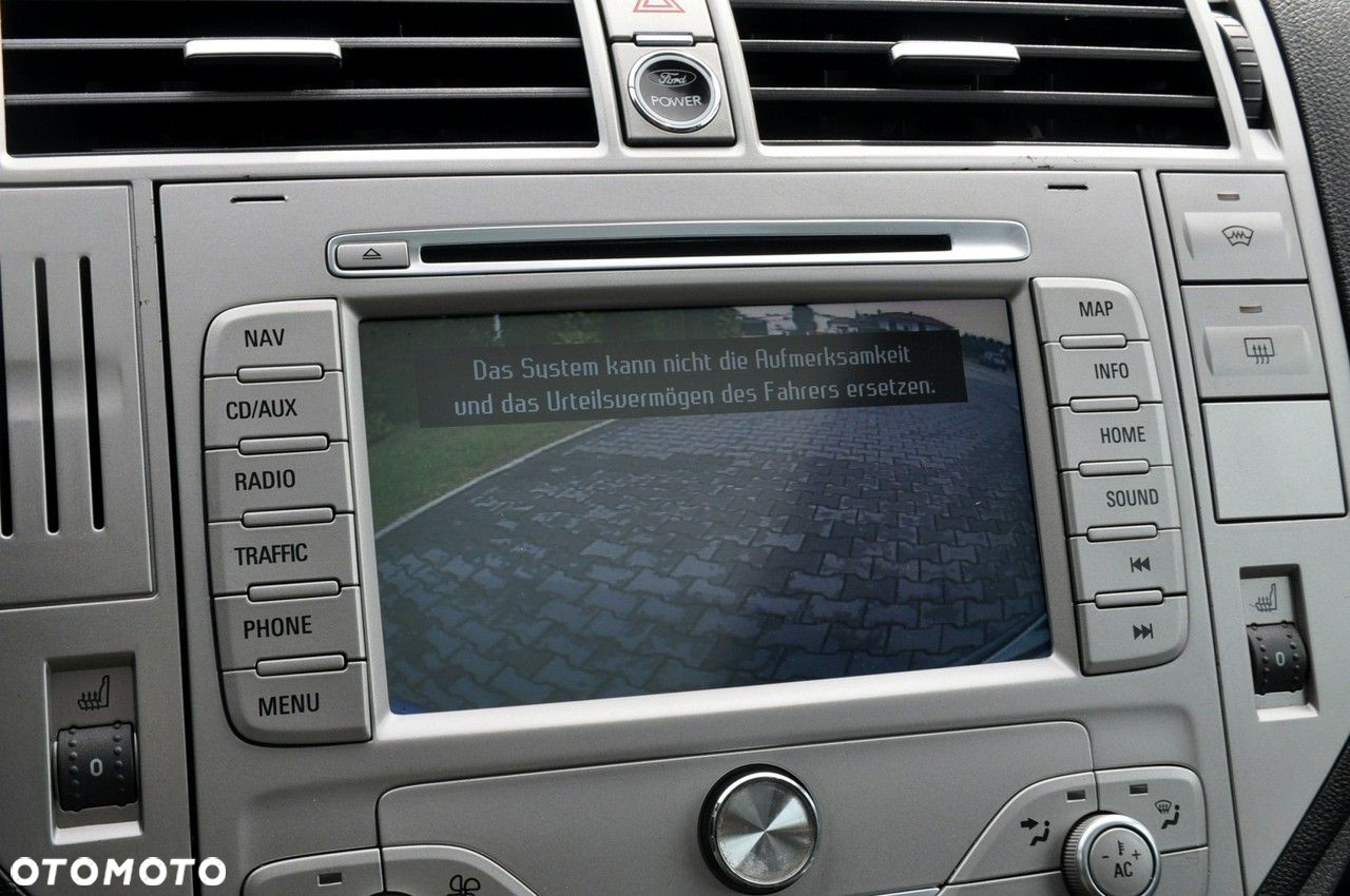 Ford Kuga - 31