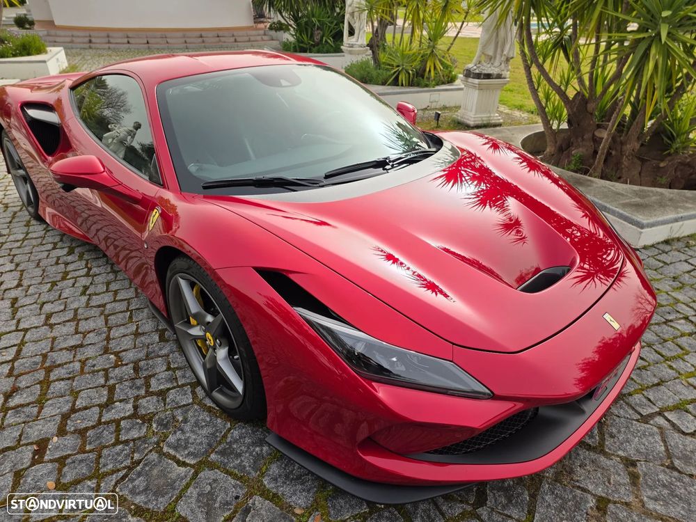 Ferrari F8 Tributo 3.9 Twin-Turbo V8 - 7