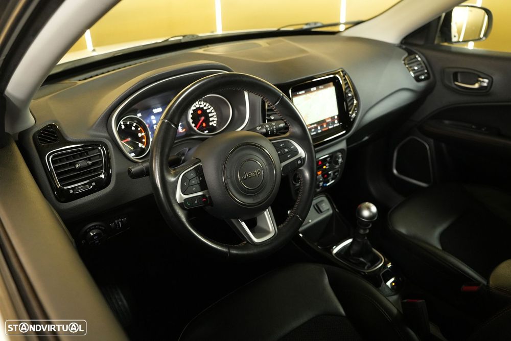 Jeep Compass 1.6 M-Jet Limited - 26