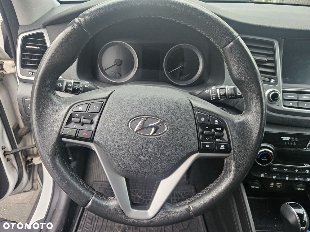 Hyundai Tucson - 40