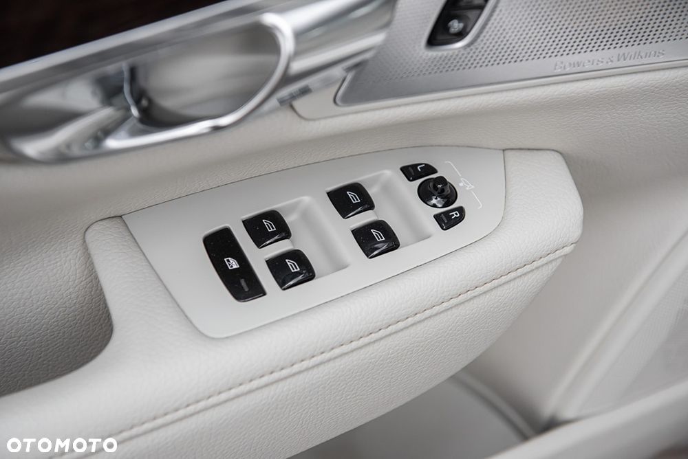 Volvo S90 D5 AWD Momentum - 16