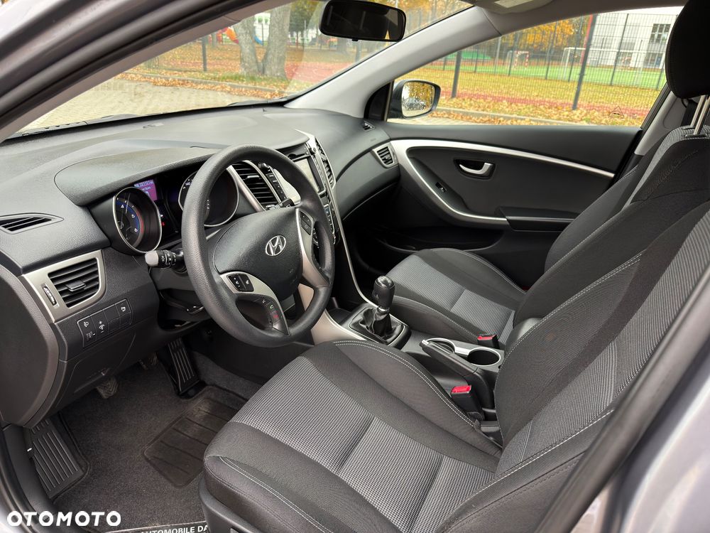 Hyundai i30 1.4 CRDi Premium - 18