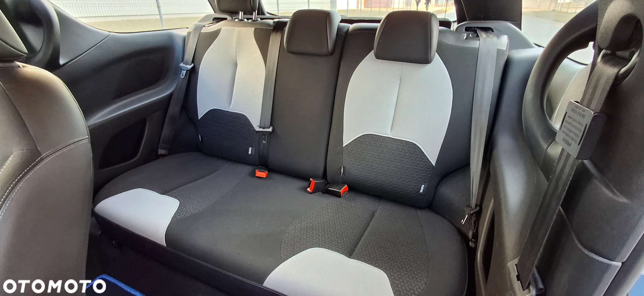 Citroën DS3 VTi 95 EGS Chic - 20